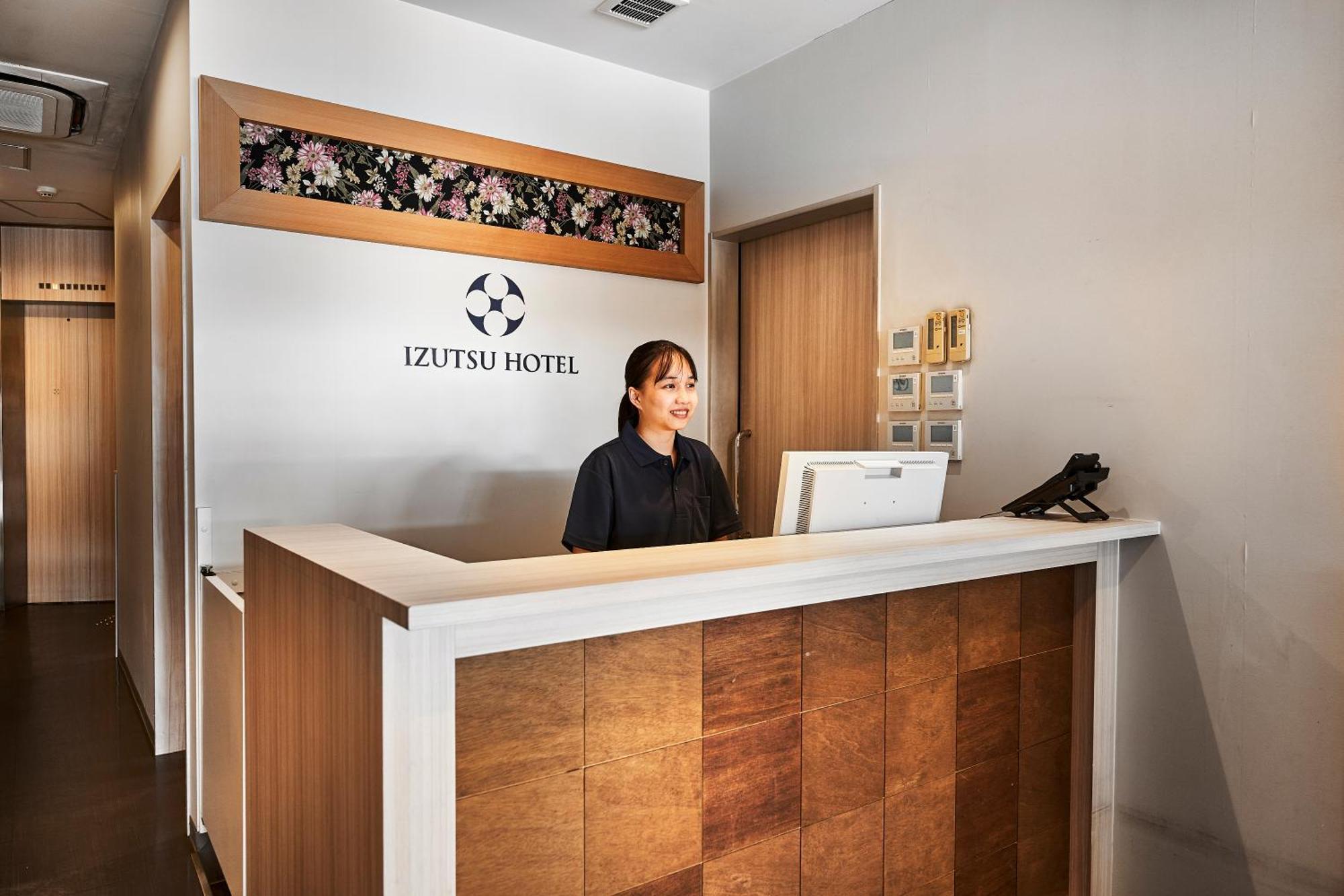 Izutsu Kawaramachi Sanjo Hotel